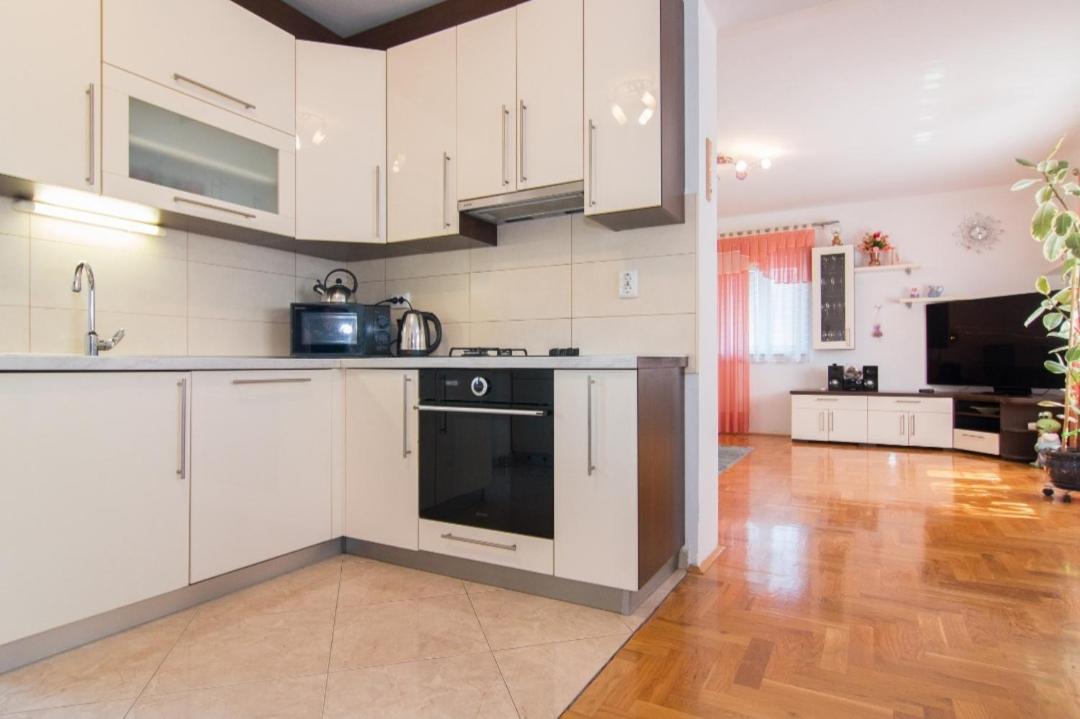 Apartment Antonella Fasana Fazana Luaran gambar
